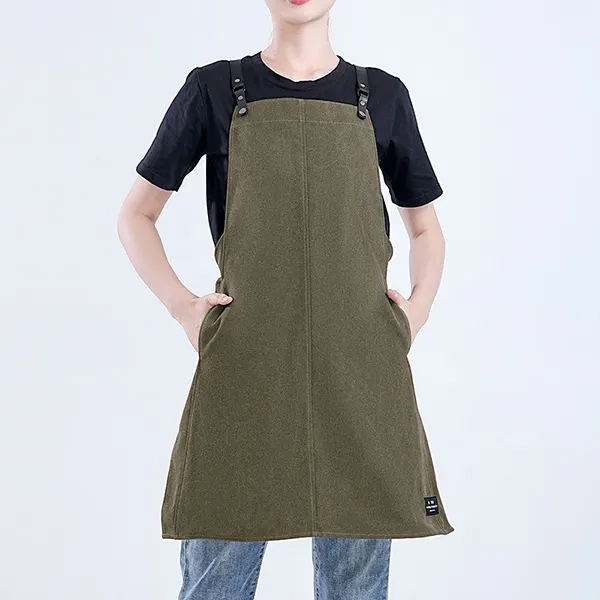 Hidden-Pocket Canvas Apron 4