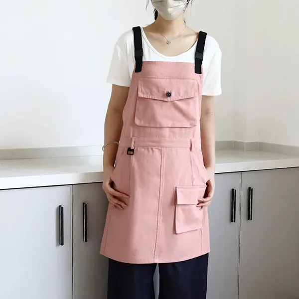 Workwear-Inspired Cotton-Poly Apron 2