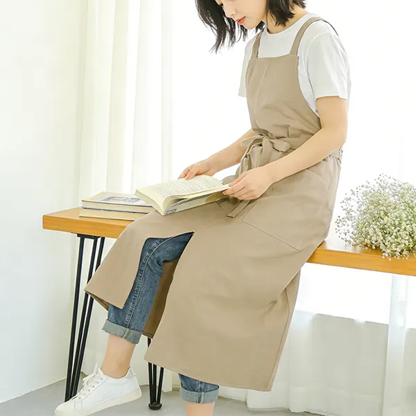 Minimalist Cotton Linen Work Apron with Side Slit 5