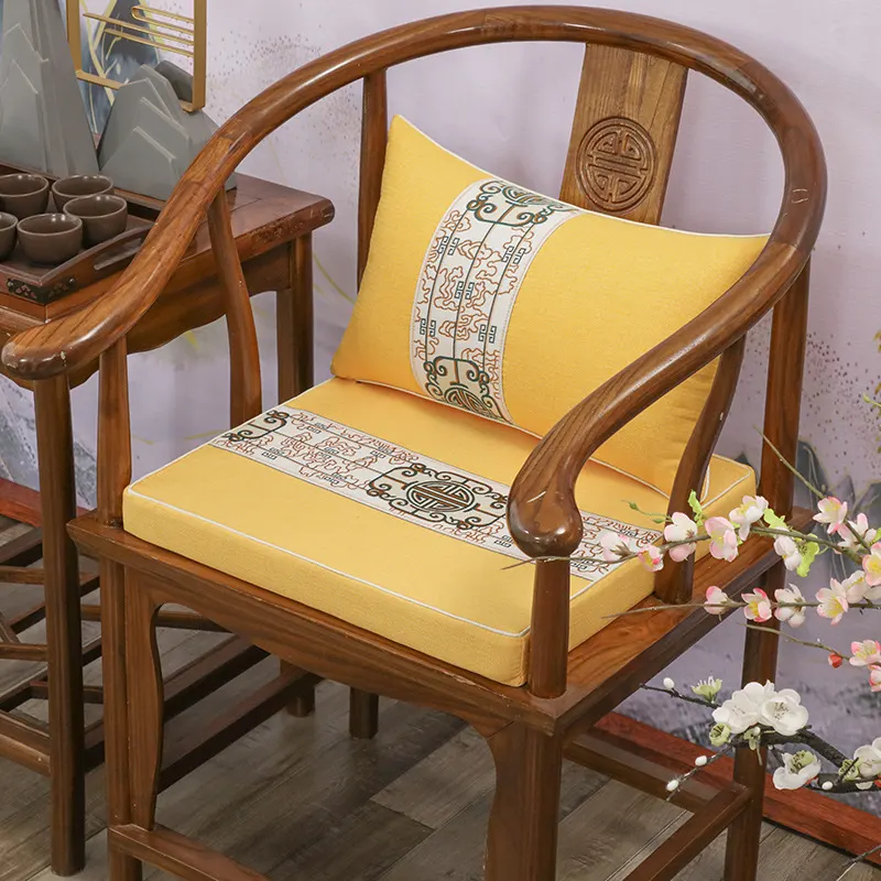 Customizable seat cushion with classical elegance 18