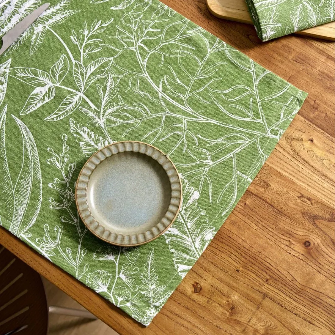 European-Style Cotton-Linen Fabric Placemat 11