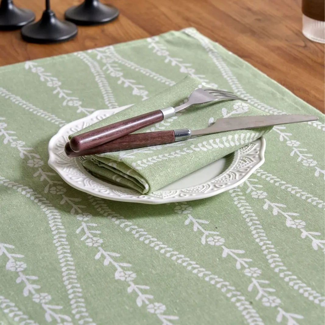 European-Style Cotton-Linen Fabric Placemat 3